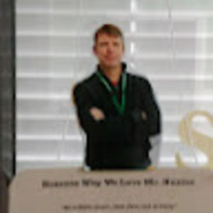 Meet your Posher, Daniel